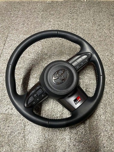 Toyota yaris steering wheel - gr,